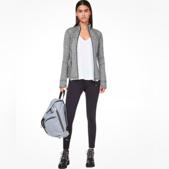 Lululemon Define Zip Jacket Heathered Gray. Great Condition. - Picture 5 of 12